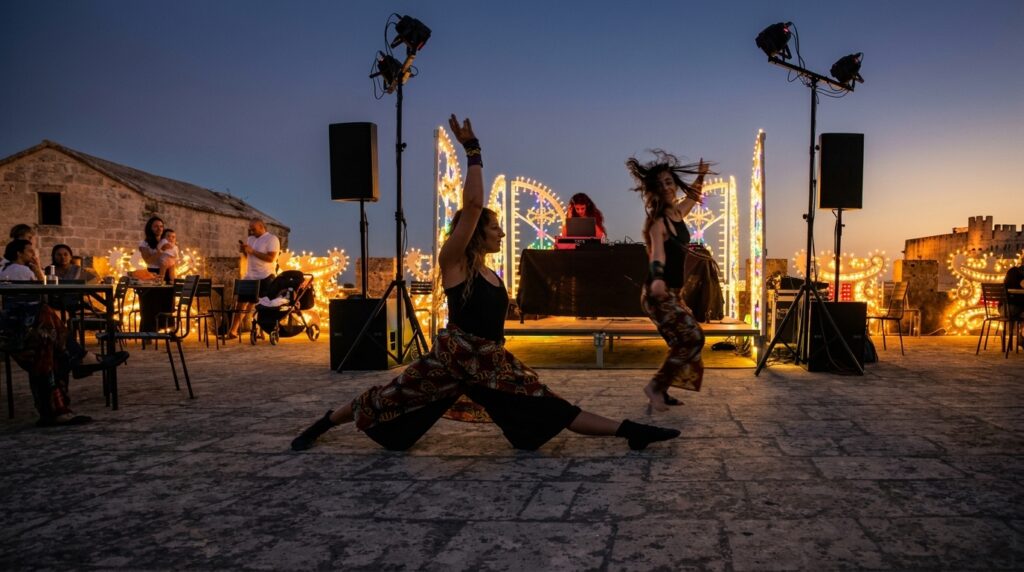 Cerchi idee per rendere la tua fiera, sagra o festa di piazza davvero memorabile? Gli spettacoli dal vivo sono la chiave per attirare visitatori, animare ogni momento della giornata e valorizzare l’identità del tuo evento. Da performance itineranti a show da palco, da spettacoli per bambini a finali con fuochi d’artificio, il giusto intrattenimento trasforma qualsiasi manifestazione in un'esperienza unica.

👉 Con StraLunArte, puoi contare su spettacoli su misura per fiere, sagre, feste patronali, mercatini, festival e manifestazioni pubbliche in tutta Italia.

🎭 Spettacoli per tutte le età
🎉 Intrattenimento personalizzato
🔥 Spettacoli di chiusura ad alto impatto
🎶 Artisti, musicisti, giocolieri, trampolieri e performer professionisti

📞 Contattaci ora per costruire insieme un programma di intrattenimento coinvolgente e di qualità!