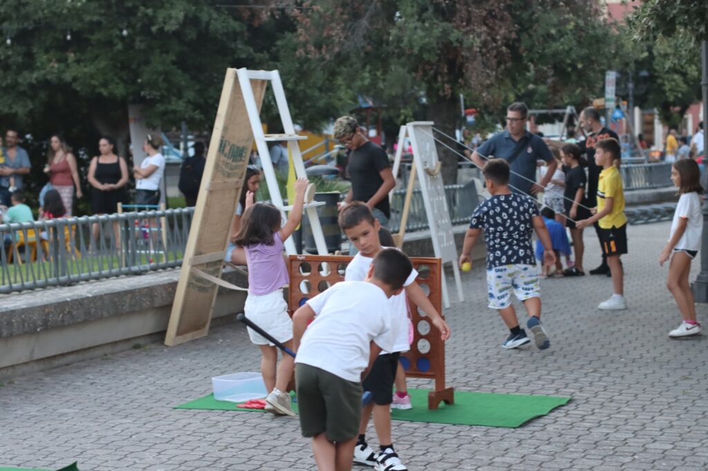 🎡 StraLunArte – Feste ed Eventi a Tema Luna Park
Organizziamo feste, eventi aziendali, matrimoni e party privati a tema Luna Park, trasformando ogni location in un vero parco divertimenti. Giostre, attrazioni per grandi e piccoli, giochi di abilità, bancarelle e street food: portiamo la magia del Luna Park ovunque tu voglia.

Con allestimenti scenografici, animazione, spettacoli, photobooth e catering a tema, creiamo esperienze uniche e indimenticabili. Sicurezza certificata, organizzazione completa e personalizzazione totale per rendere il tuo evento speciale.

✨ Scegli StraLunArte e vivi la magia del Luna Park a domicilio!

Keyword SEO integrate: festa luna park, eventi a tema luna park, organizzazione feste aziendali, animazione eventi, giostre e attrazioni, street food eventi, allestimenti a tema.