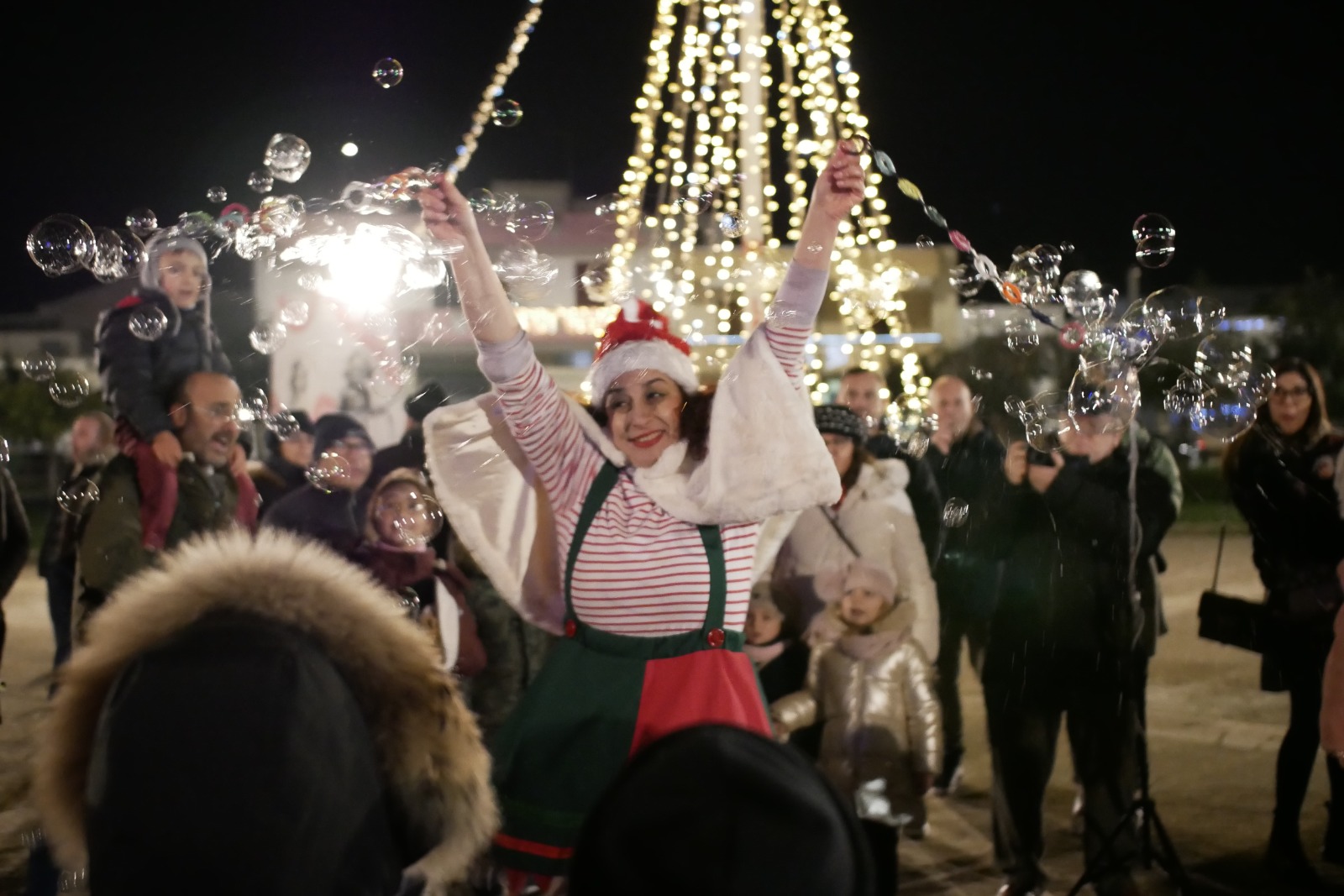 lella-bretella-natale-spettacoli-cupola-animazione-video-selfie (23)