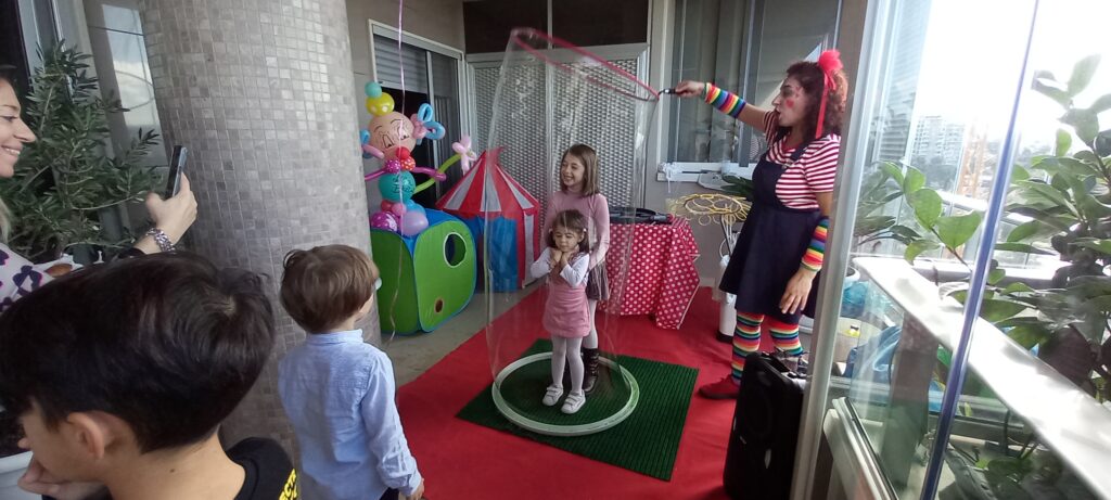 Gallery Lella Bretella compleanni Bolle di Sapone