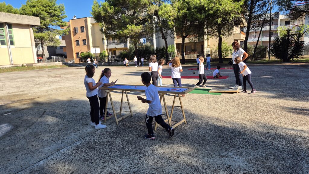 I Giochi in Legno – Divertimento che Forma e Insegna