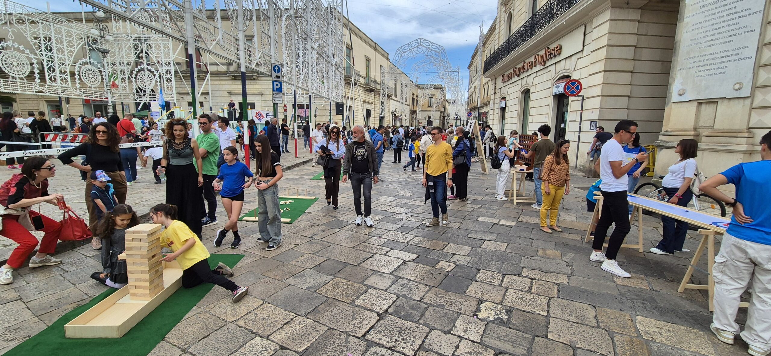 villaggio-balocchi-giochi-in-legno-lellabretella-artistidistradapuglia (10)