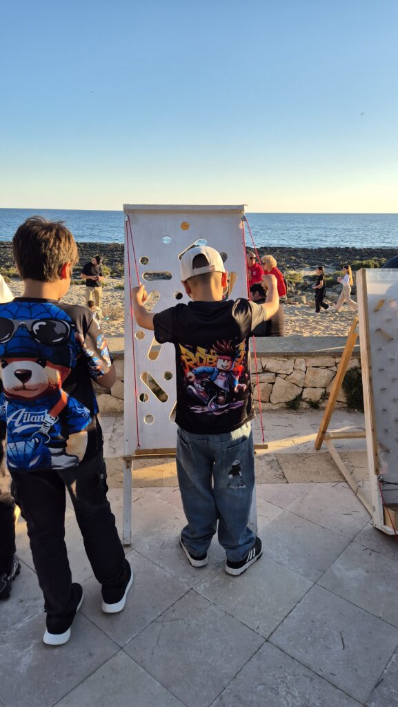 stralunarte-giochi-in-legno-lella-bretella (20)
